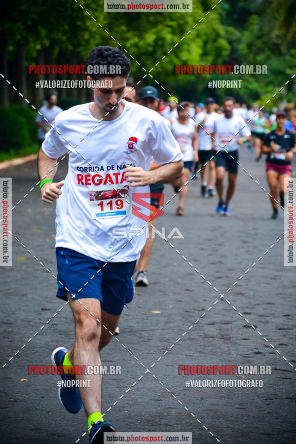 Buy your photos of the eventCorrida de Natal do Clube de Regatas on Fotop