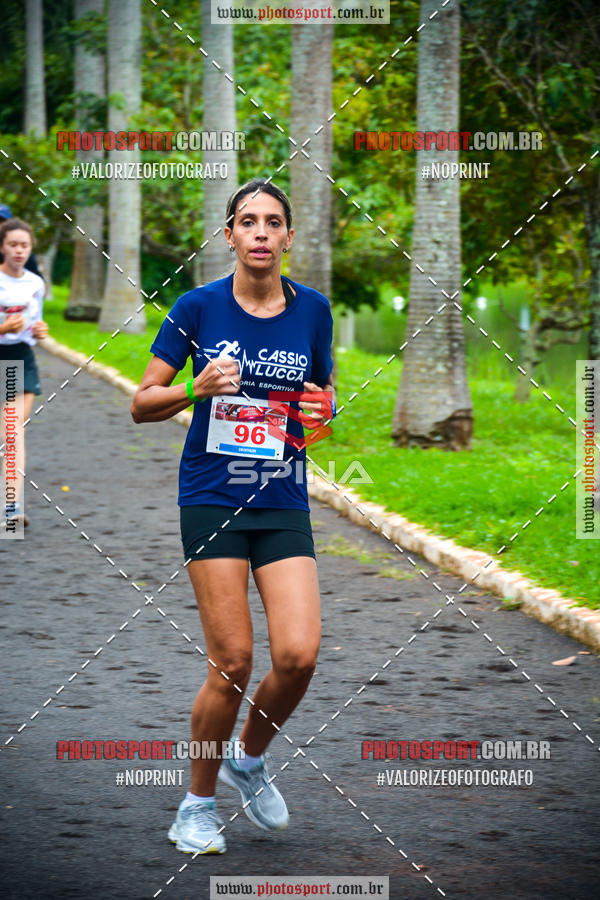 Buy your photos of the eventCorrida de Natal do Clube de Regatas on Fotop
