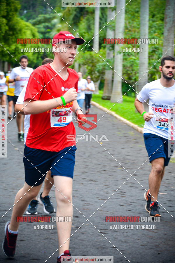Buy your photos of the eventCorrida de Natal do Clube de Regatas on Fotop