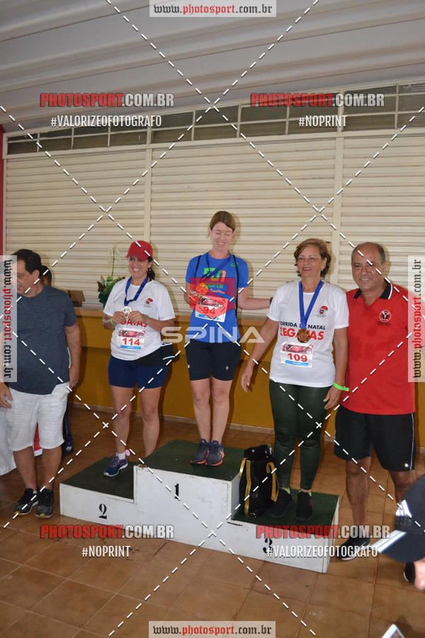 Buy your photos of the eventCorrida de Natal do Clube de Regatas on Fotop