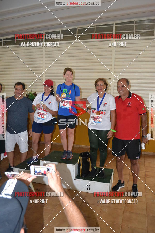 Buy your photos of the eventCorrida de Natal do Clube de Regatas on Fotop