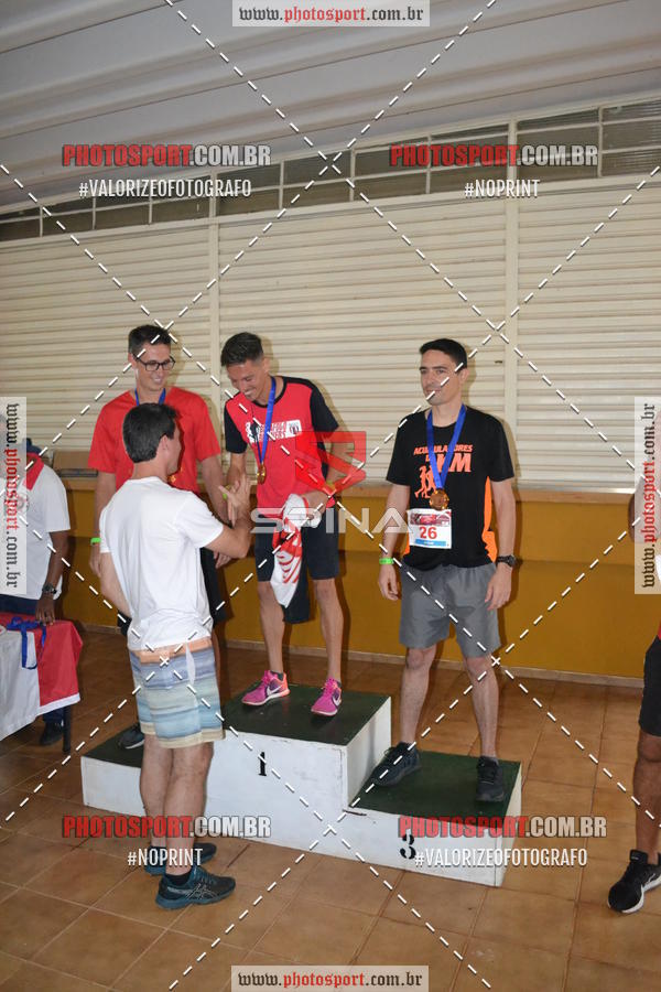 Buy your photos of the eventCorrida de Natal do Clube de Regatas on Fotop