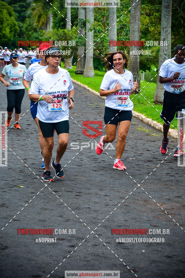 Buy your photos of the eventCorrida de Natal do Clube de Regatas on Fotop