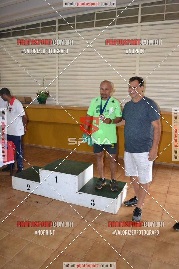 Buy your photos of the eventCorrida de Natal do Clube de Regatas on Fotop