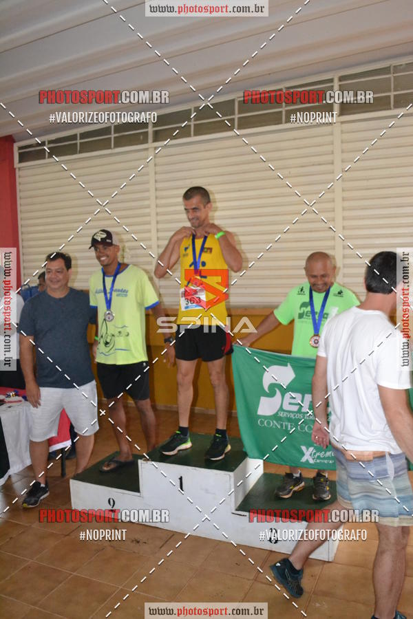 Buy your photos of the eventCorrida de Natal do Clube de Regatas on Fotop