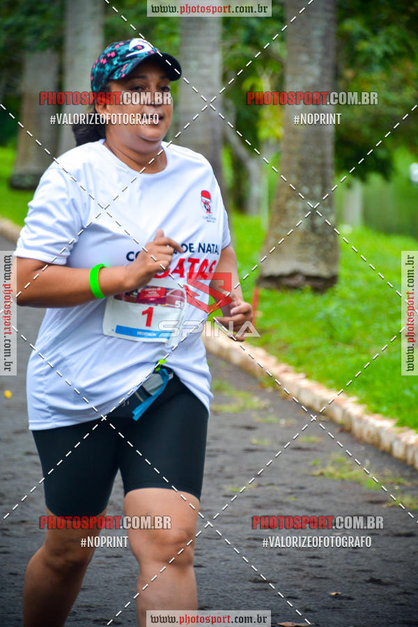 Buy your photos of the eventCorrida de Natal do Clube de Regatas on Fotop