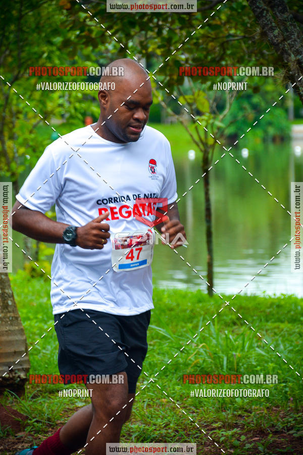 Buy your photos of the eventCorrida de Natal do Clube de Regatas on Fotop