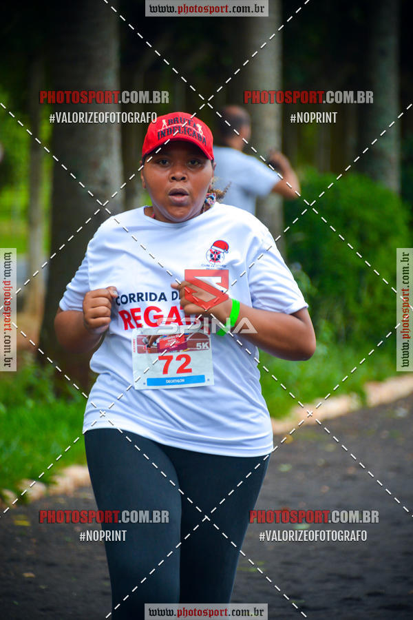 Buy your photos of the eventCorrida de Natal do Clube de Regatas on Fotop