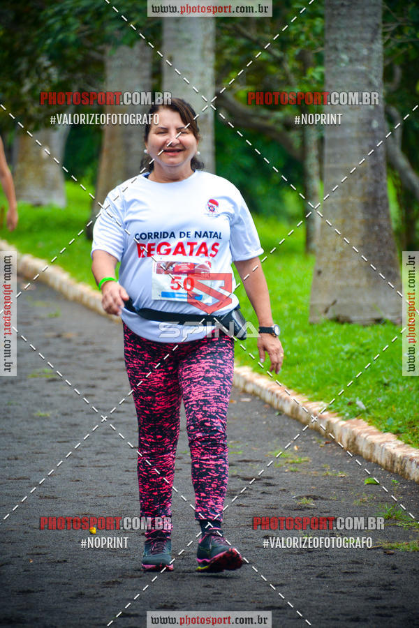 Buy your photos of the eventCorrida de Natal do Clube de Regatas on Fotop