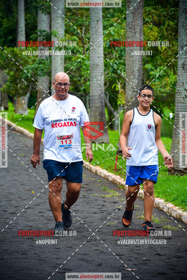 Buy your photos of the eventCorrida de Natal do Clube de Regatas on Fotop