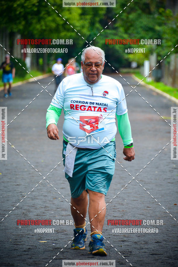 Buy your photos of the eventCorrida de Natal do Clube de Regatas on Fotop
