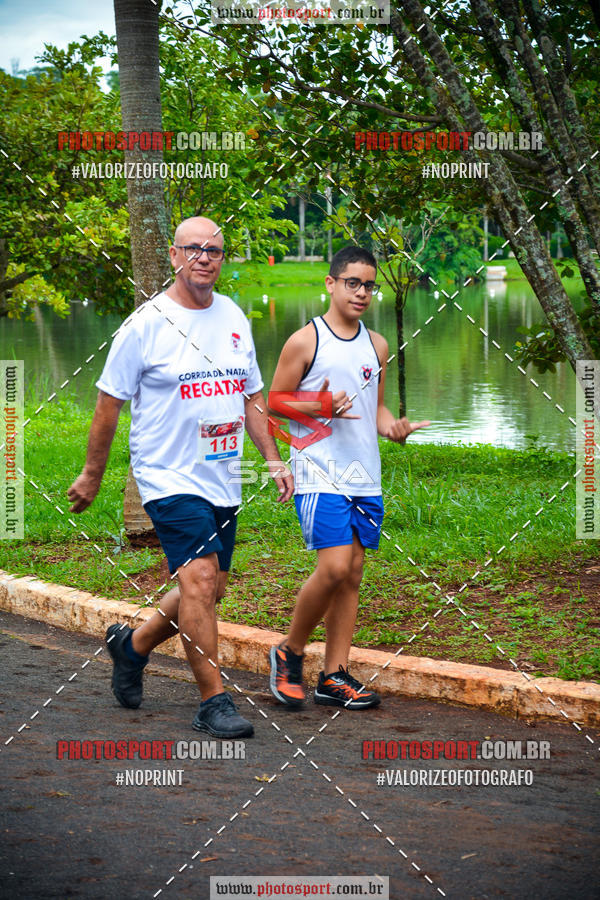 Buy your photos of the eventCorrida de Natal do Clube de Regatas on Fotop