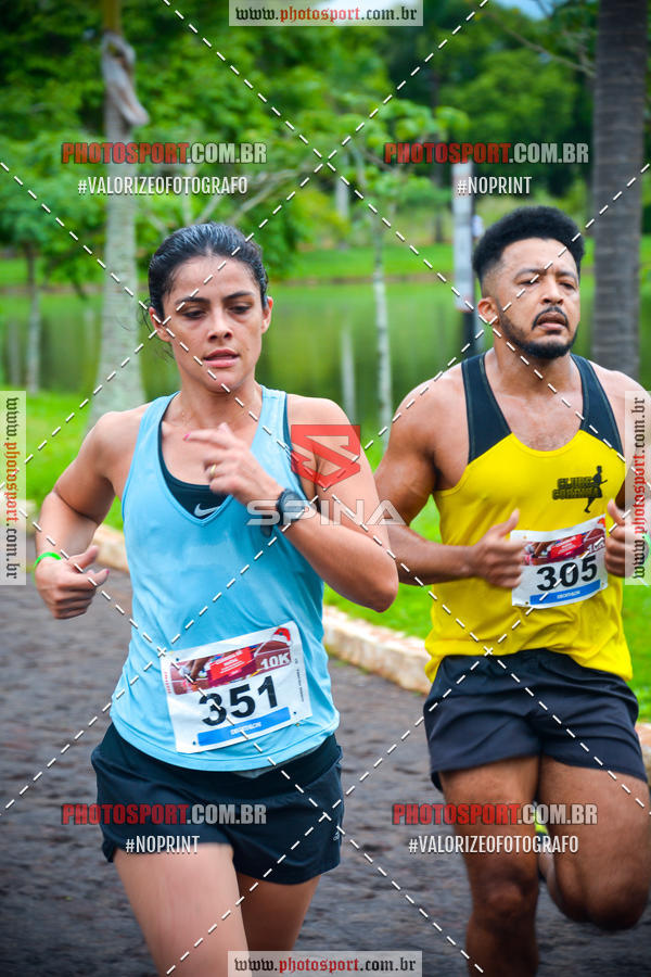 Buy your photos of the eventCorrida de Natal do Clube de Regatas on Fotop