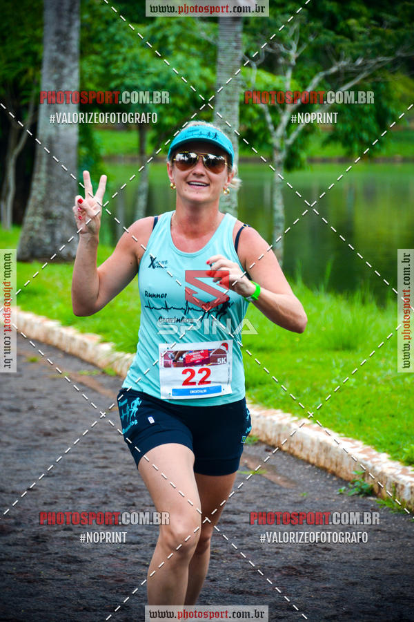 Buy your photos of the eventCorrida de Natal do Clube de Regatas on Fotop