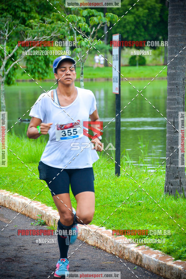 Buy your photos of the eventCorrida de Natal do Clube de Regatas on Fotop