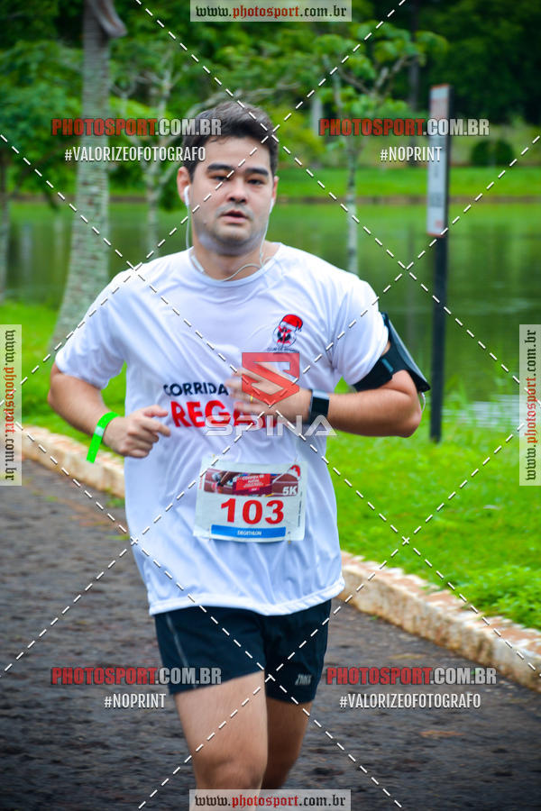Buy your photos of the eventCorrida de Natal do Clube de Regatas on Fotop