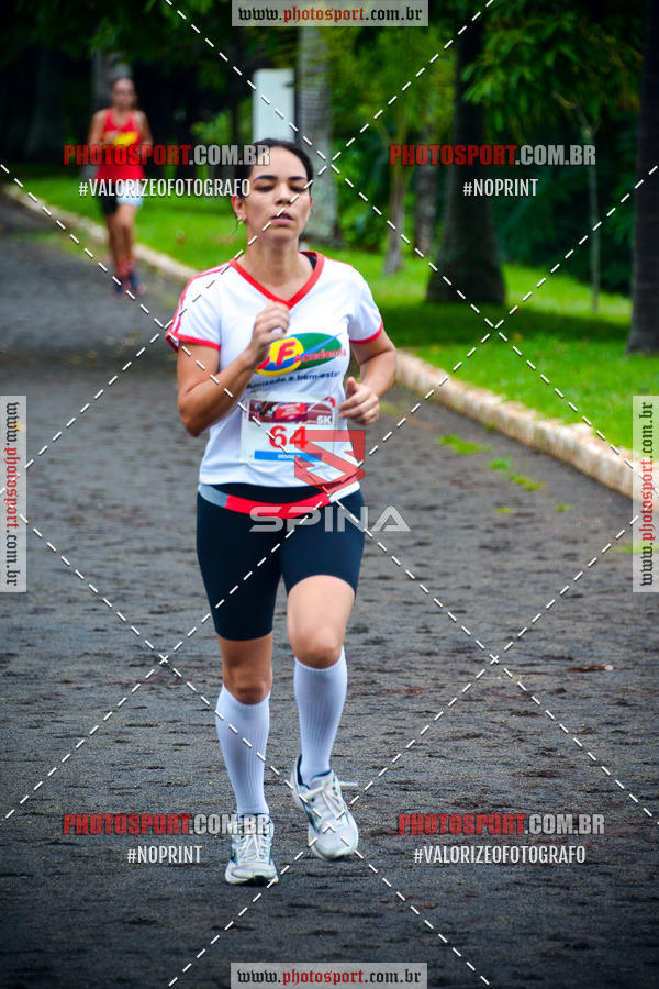 Buy your photos of the eventCorrida de Natal do Clube de Regatas on Fotop