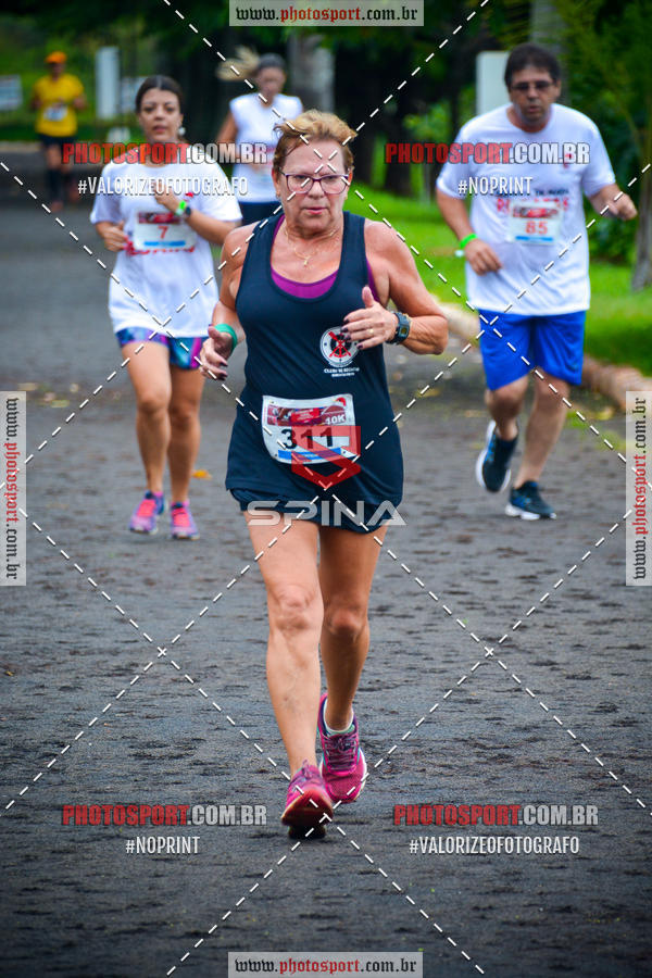 Buy your photos of the eventCorrida de Natal do Clube de Regatas on Fotop