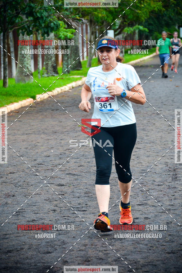 Buy your photos of the eventCorrida de Natal do Clube de Regatas on Fotop