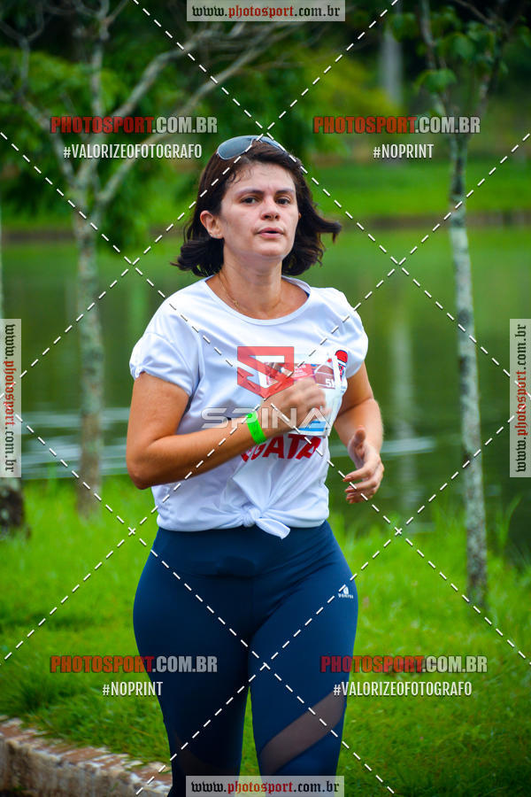Buy your photos of the eventCorrida de Natal do Clube de Regatas on Fotop