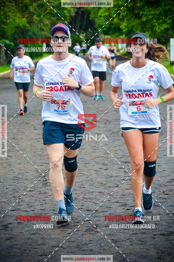 Buy your photos of the eventCorrida de Natal do Clube de Regatas on Fotop