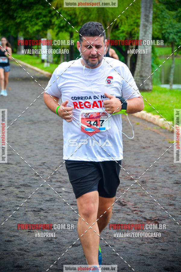 Buy your photos of the eventCorrida de Natal do Clube de Regatas on Fotop