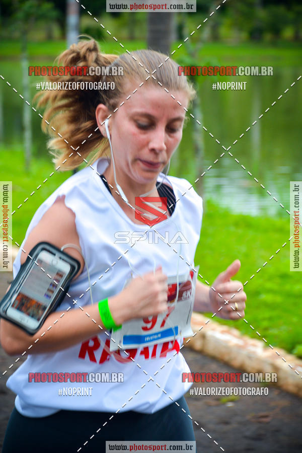 Buy your photos of the eventCorrida de Natal do Clube de Regatas on Fotop