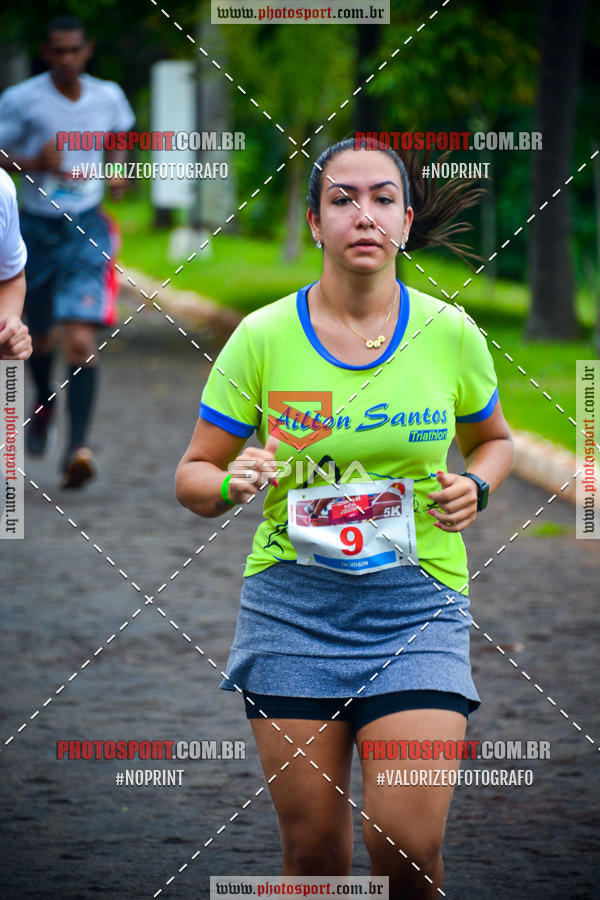 Buy your photos of the eventCorrida de Natal do Clube de Regatas on Fotop