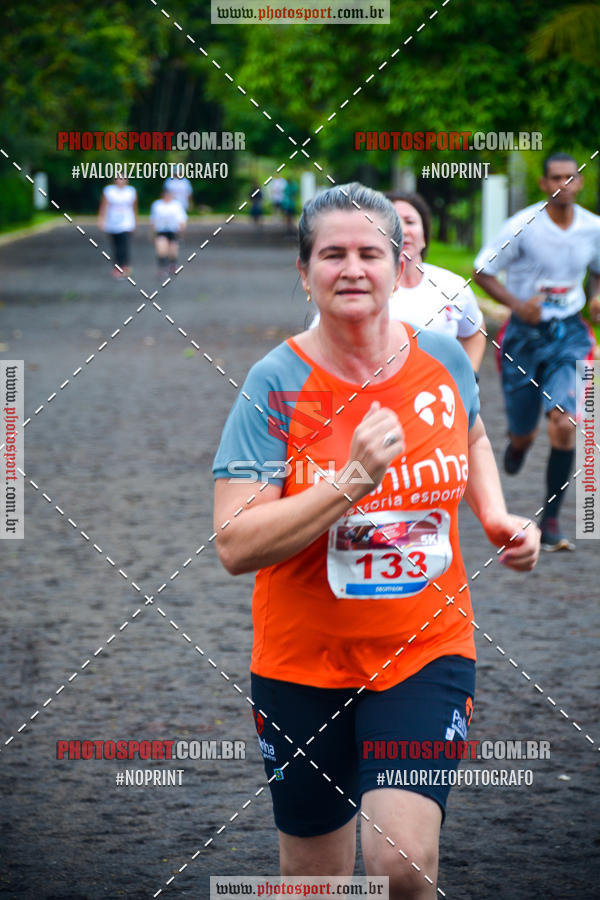 Buy your photos of the eventCorrida de Natal do Clube de Regatas on Fotop