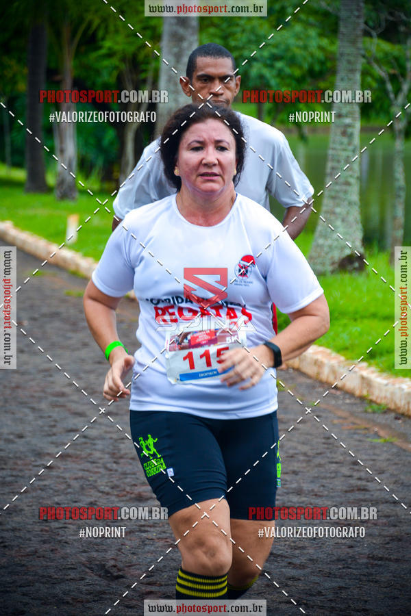 Buy your photos of the eventCorrida de Natal do Clube de Regatas on Fotop