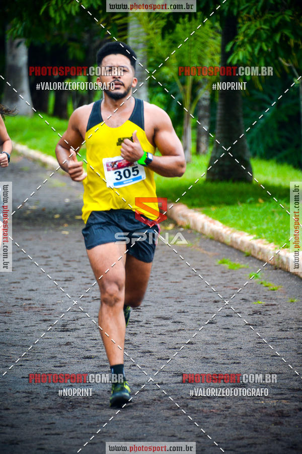 Buy your photos of the eventCorrida de Natal do Clube de Regatas on Fotop