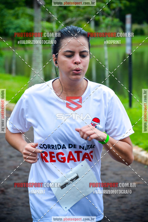 Buy your photos of the eventCorrida de Natal do Clube de Regatas on Fotop