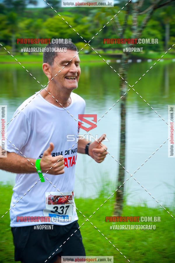 Buy your photos of the eventCorrida de Natal do Clube de Regatas on Fotop