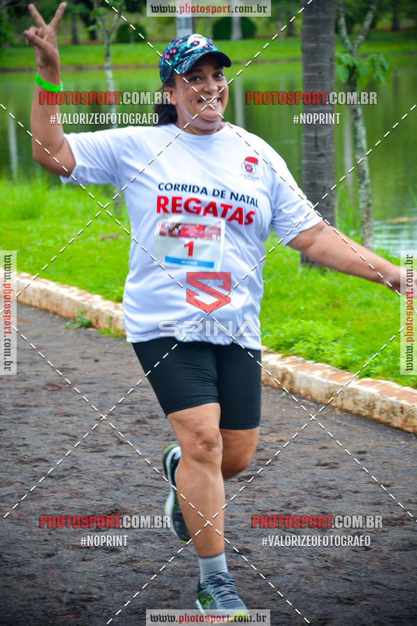 Buy your photos of the eventCorrida de Natal do Clube de Regatas on Fotop