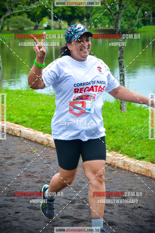 Buy your photos of the eventCorrida de Natal do Clube de Regatas on Fotop