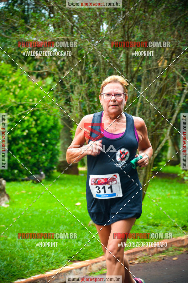 Buy your photos of the eventCorrida de Natal do Clube de Regatas on Fotop
