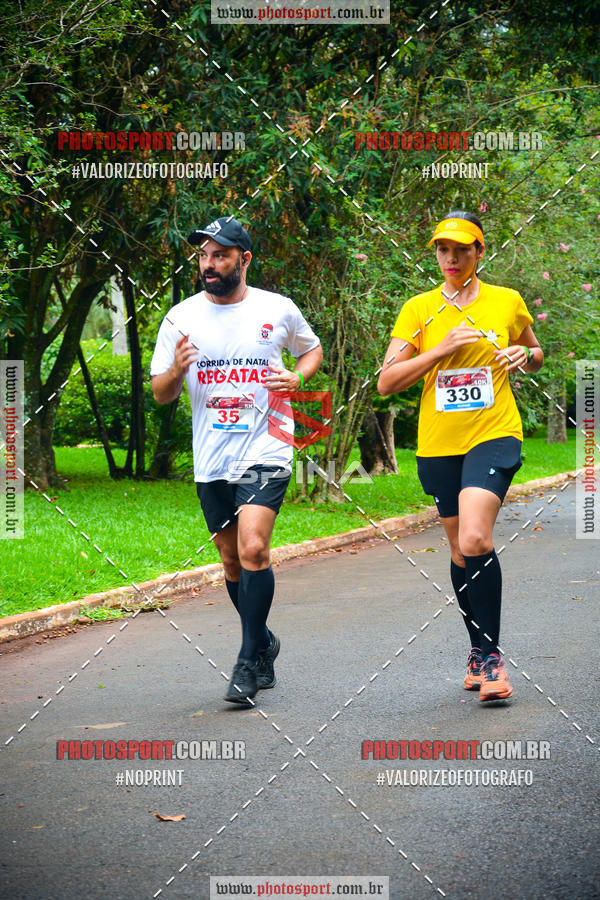Buy your photos of the eventCorrida de Natal do Clube de Regatas on Fotop