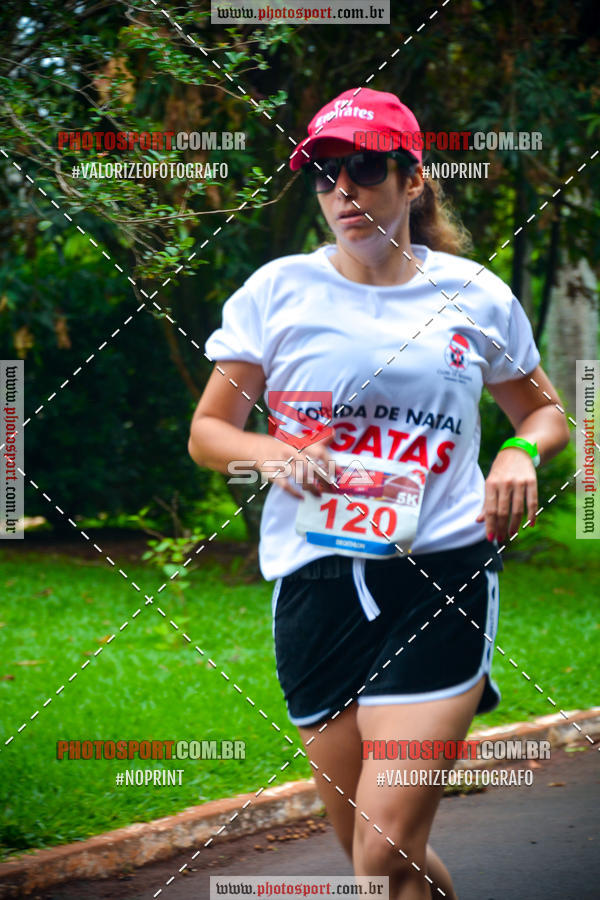 Buy your photos of the eventCorrida de Natal do Clube de Regatas on Fotop