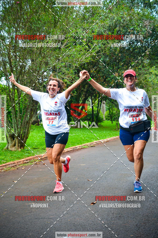 Buy your photos of the eventCorrida de Natal do Clube de Regatas on Fotop