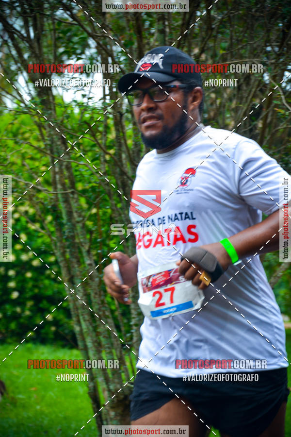 Buy your photos of the eventCorrida de Natal do Clube de Regatas on Fotop