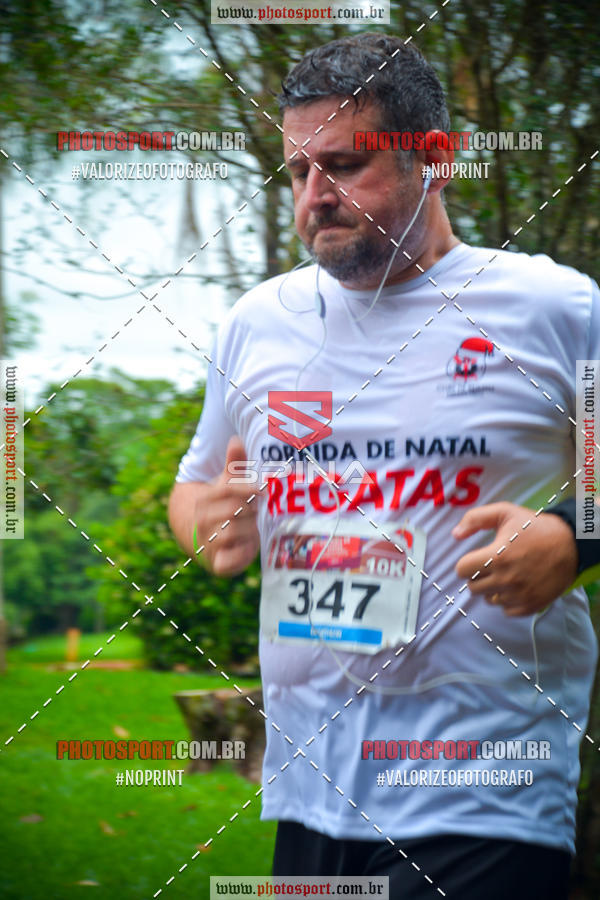 Buy your photos of the eventCorrida de Natal do Clube de Regatas on Fotop