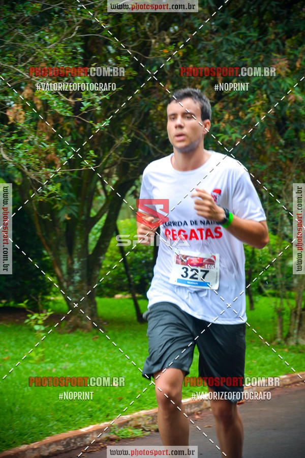 Buy your photos of the eventCorrida de Natal do Clube de Regatas on Fotop