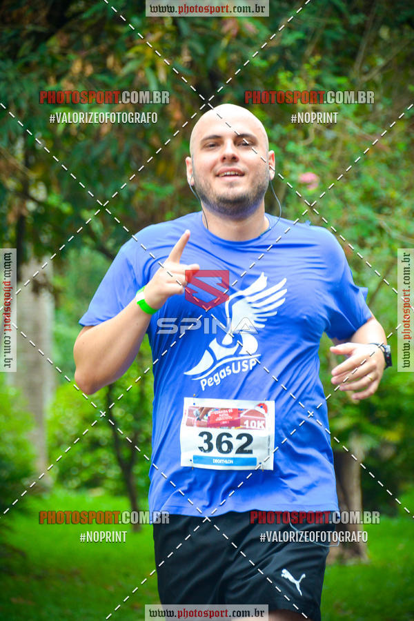 Buy your photos of the eventCorrida de Natal do Clube de Regatas on Fotop