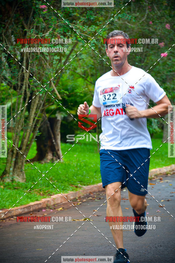 Buy your photos of the eventCorrida de Natal do Clube de Regatas on Fotop