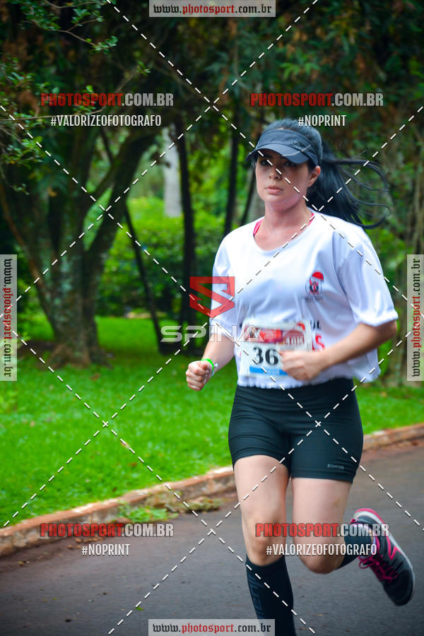 Buy your photos of the eventCorrida de Natal do Clube de Regatas on Fotop