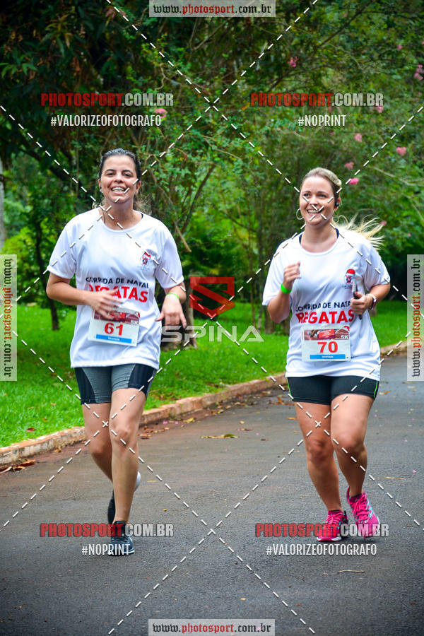 Buy your photos of the eventCorrida de Natal do Clube de Regatas on Fotop
