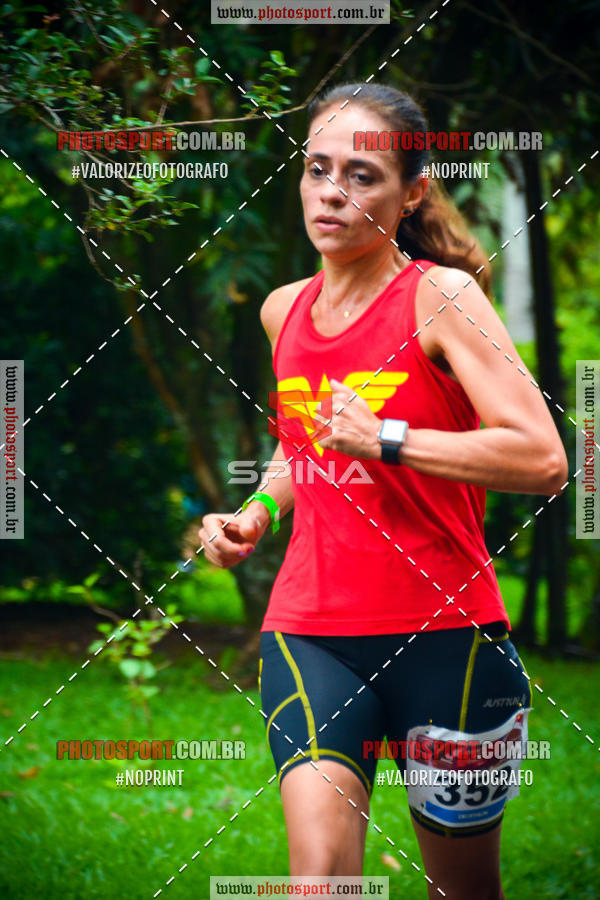 Buy your photos of the eventCorrida de Natal do Clube de Regatas on Fotop