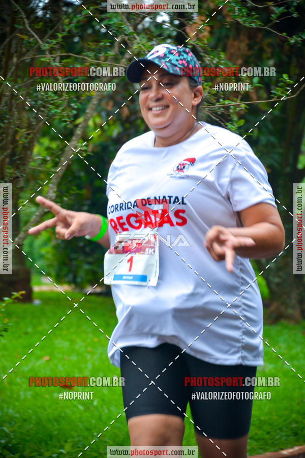 Buy your photos of the eventCorrida de Natal do Clube de Regatas on Fotop