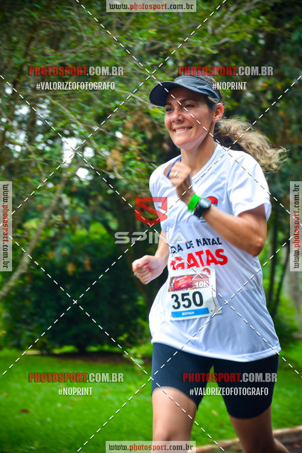 Buy your photos of the eventCorrida de Natal do Clube de Regatas on Fotop