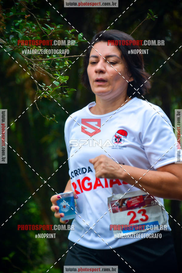 Buy your photos of the eventCorrida de Natal do Clube de Regatas on Fotop